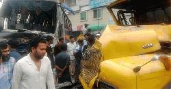টাঙ্গাইলে বাস-ট্রাক মুখোমুখি সংঘর্ষে নিহত ২ জন