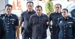 নারীদের হেনস্তা করায় মালয়েশিয়ায় বাংলাদেশিকে বেত্রাঘাতের নির্দেশ