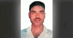 গুলির পর স্পিডবোটে তুলে নেওয়া স্বপন জীবিত না মৃত, জানে না পরিবার