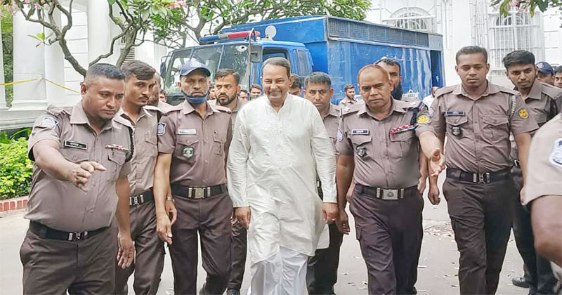 কুষ্টিয়ায় ছয়জনকে হত্যা: ইনুর ১০ বছরের কারাদণ্ড