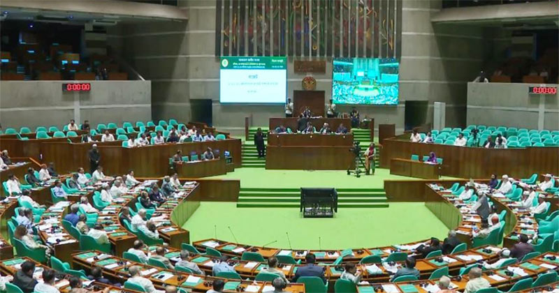 সংসদে ৯ লাখ ৩৮ হাজার কোটি টাকার বাজেট পাস