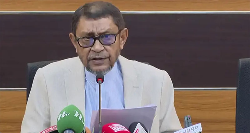 বক্তব্য দিচ্ছেন স্বাস্থ্যমন্ত্রী সরদার মো. সাখাওয়াত