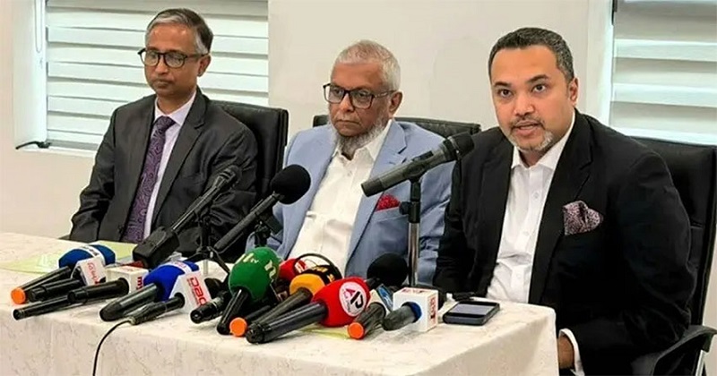 কুয়ালালামপুরে বাংলাদেশ হাইকমিশনে সংবাদ সম্মেলন করেন প্রধানমন্ত্রীর উপদেষ্টা মাহদী আমিন