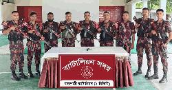রাজশাহীর পদ্মার চর থেকে গুলিসহ পিস্তল উদ্ধার