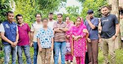 আত্মগোপনে থাকা সোনা ব্যবসায়ীর পরিবারের ৪ সদস্যকে পটিয়া থেকে উদ্ধার