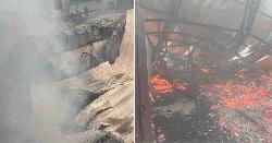 বাড্ডার ফার্নিচার কারখানার আগুন ১ ঘণ্টার চেষ্টায় নিয়ন্ত্রণে