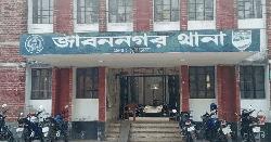 ঘর থেকে তীব্র দুর্গন্ধ, মিলল যুবকের গলিত মরদেহ