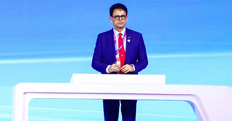 শিক্ষা এবং প্রাথমিক ও গণশিক্ষামন্ত্রী ড. আ ন ম এহছানুল হক মিলন