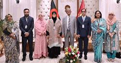 টেক্সটাইল খাতে বিদেশি বিশেষজ্ঞদের ওপর নির্ভরতা কমানোর আহ্বান রাষ্ট্রপতির