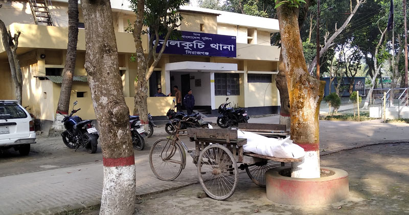 বেলকুচিতে দুই সন্তানের জননীর মৃতদেহ উদ্ধার